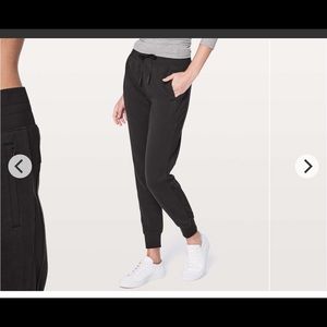 Lululemon get going jogger